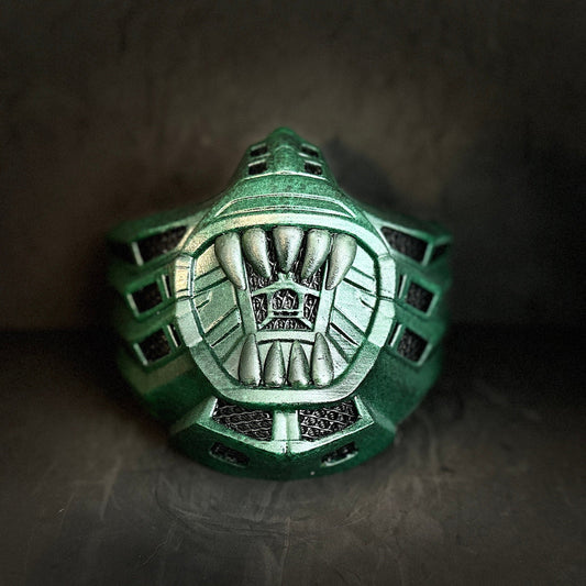 Reptile mask from MK 1995 movie