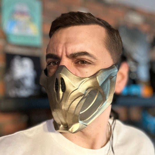 Scorpion mask - Golden Demon