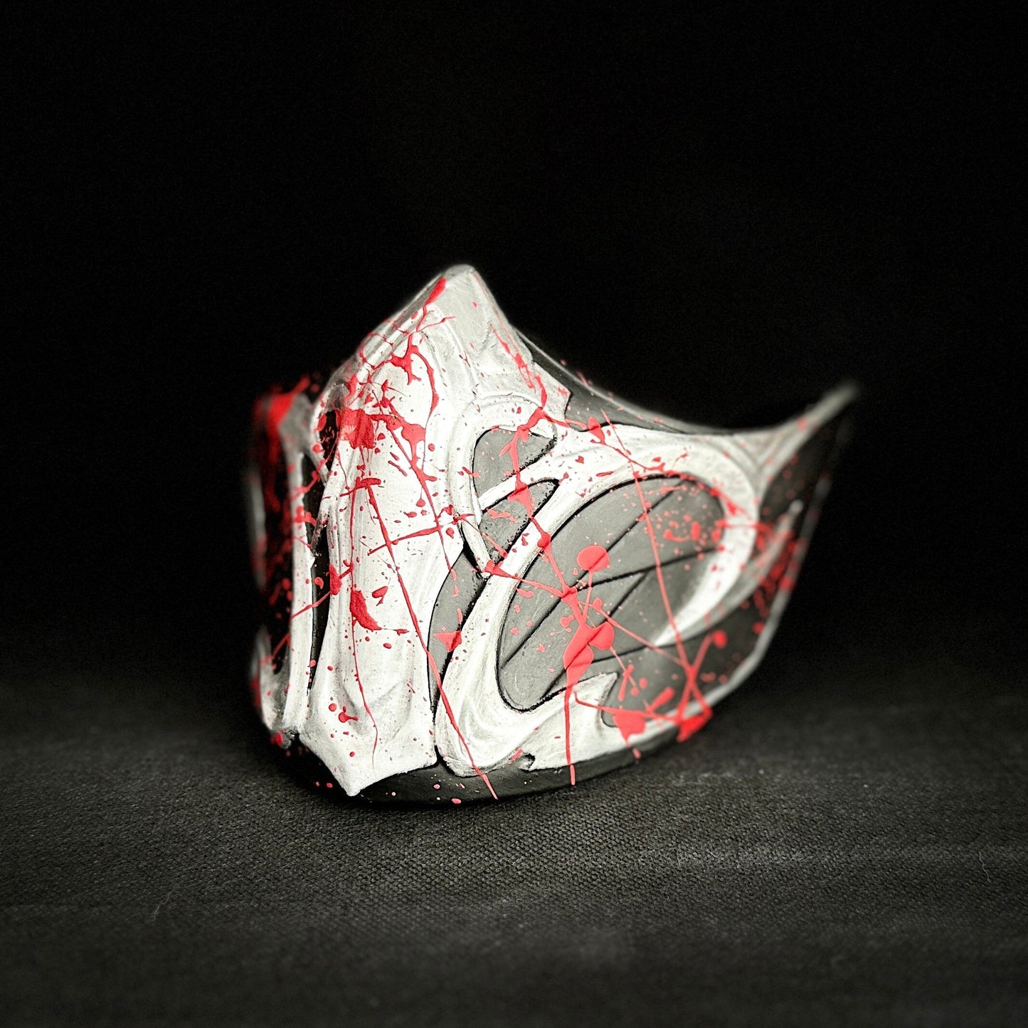 Sub Zero mask - Whiteout