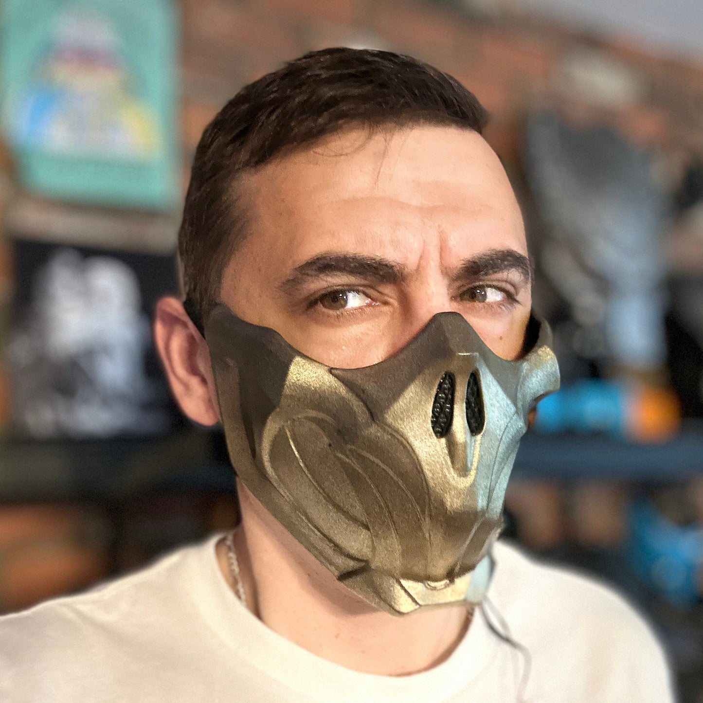 Scorpion mask - Golden Demon