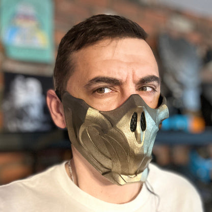 Scorpion mask - Golden Demon